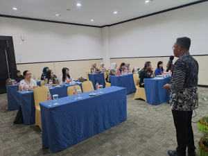 PELATIHAN PELAYANAN FARMASI KLINIK